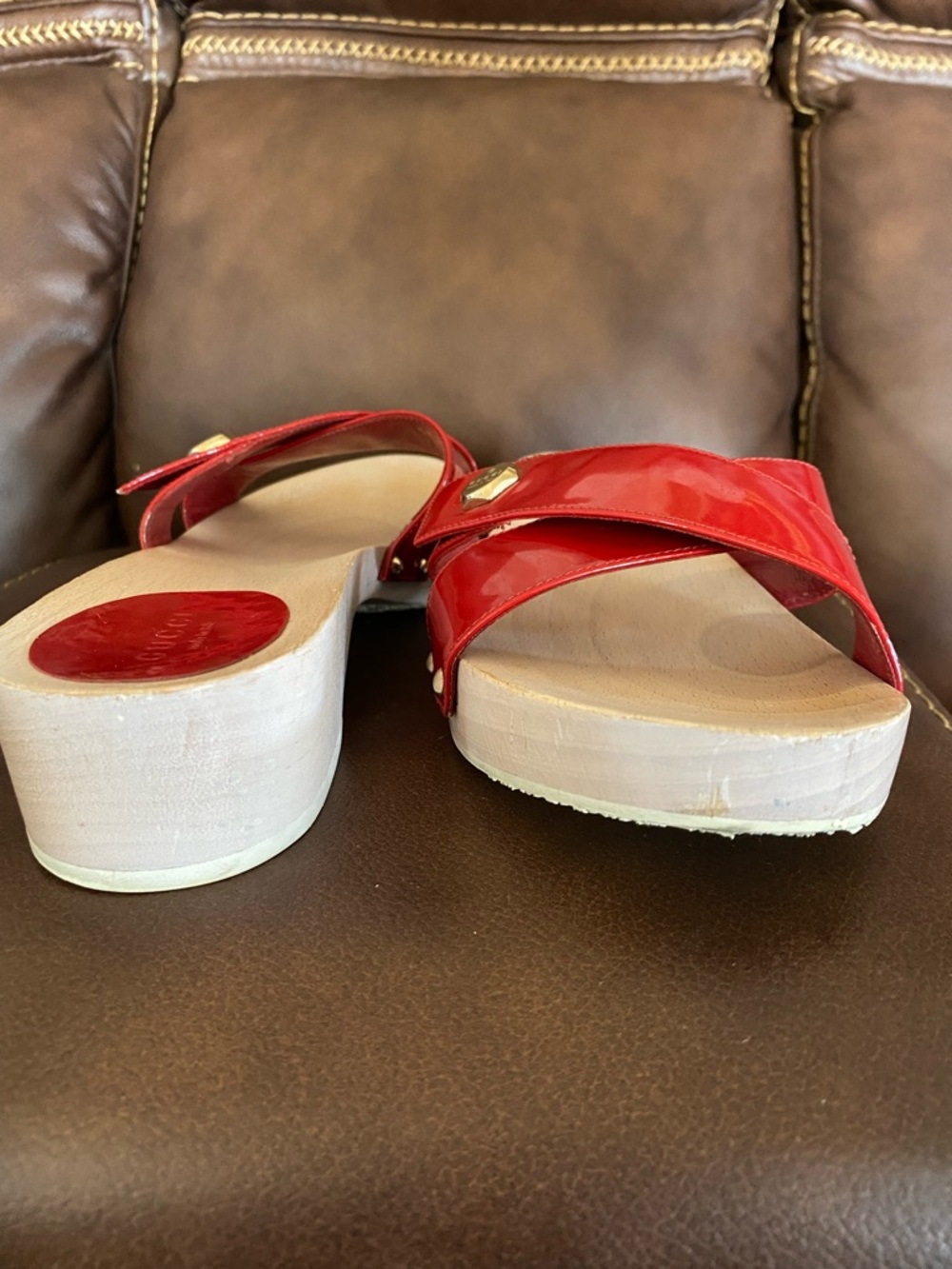 Gucci Red Patent Wood-Effect Slide Sandals - Women’s Size 8 - Picture 8 of 9